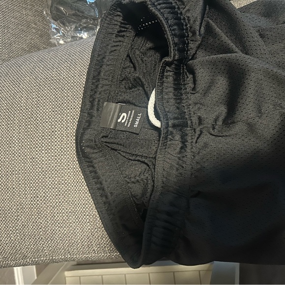 Black Mesh Gym Shorts. Deep Pockets with white drawstring. - Picture 4 of 4